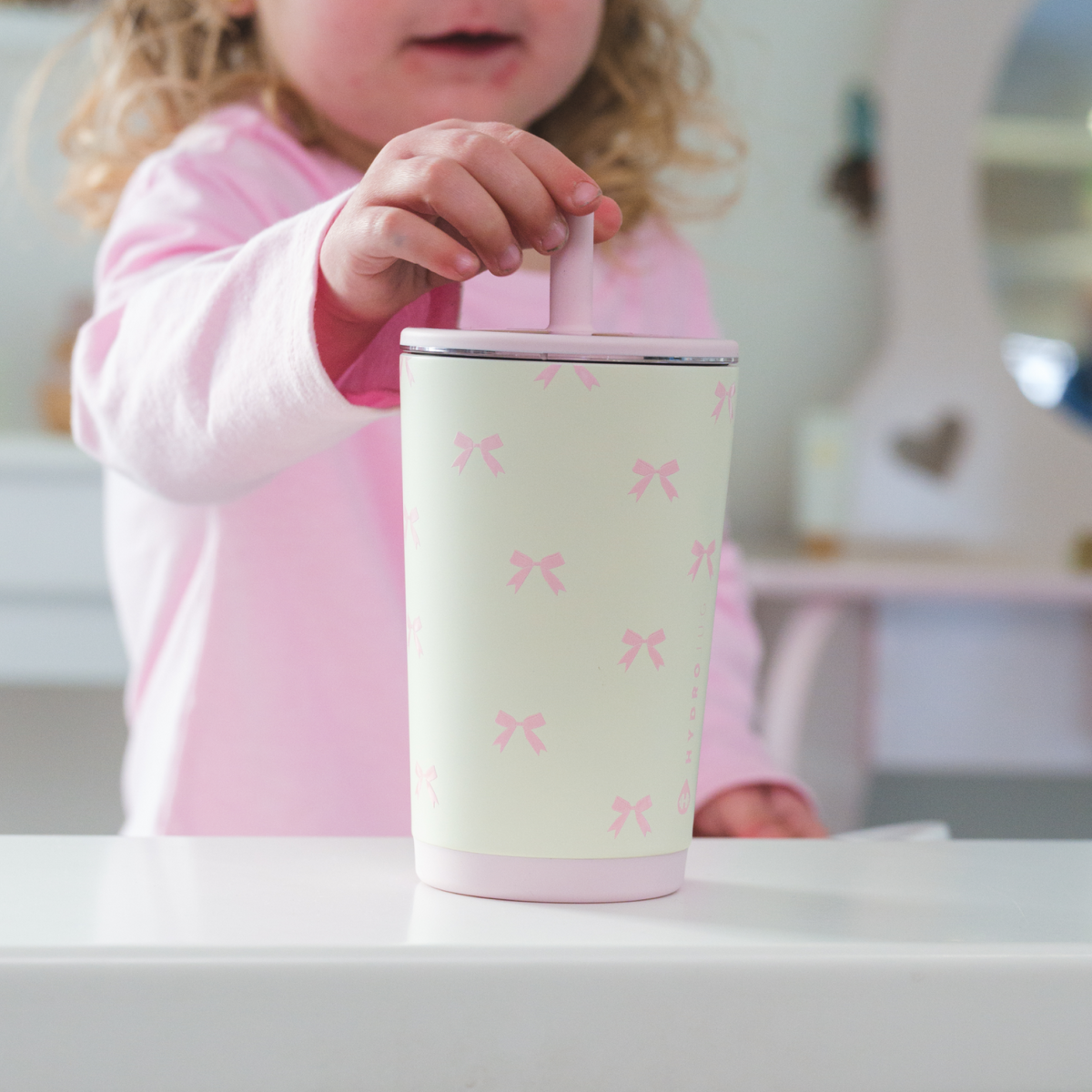 bows-14oz-415ml-o8 EverydayTumbler-Bows-WPI_1.png